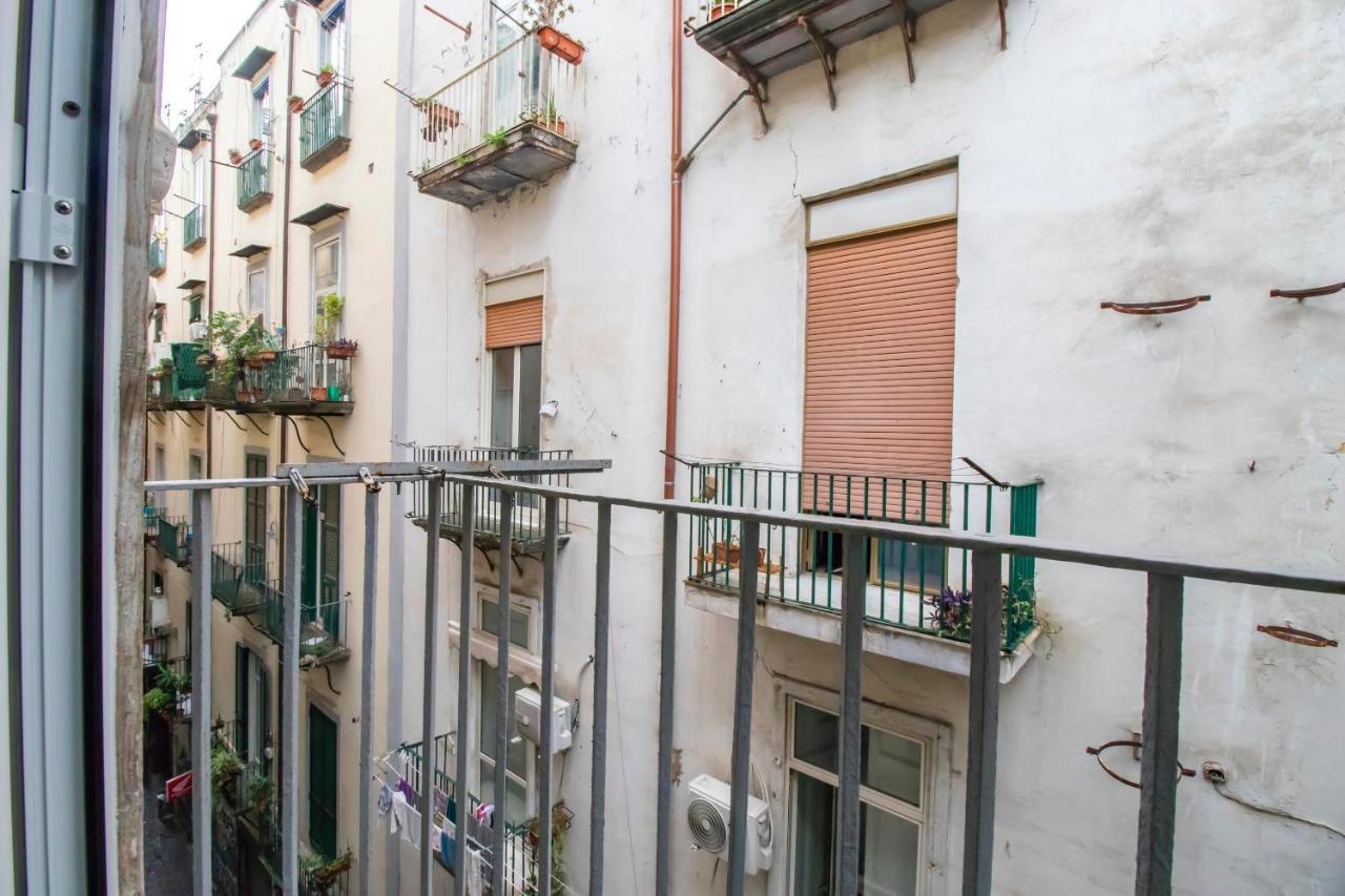 Bed and Breakfast A I R Sant'Anna Neapel Exterior foto